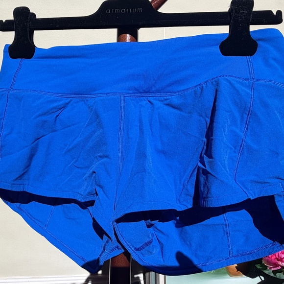Lululemon Speed Up Low-Rise Lined Shorts 2.5" – Royal Blue, Like New - Picture 1 of 3